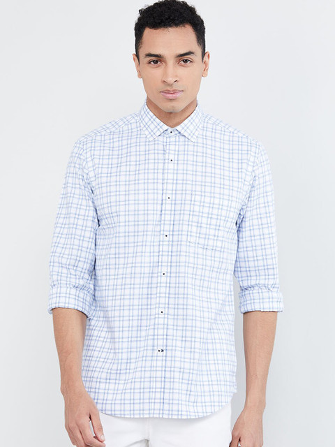 

max Men Blue & White Regular Fit Checked Casual Shirt