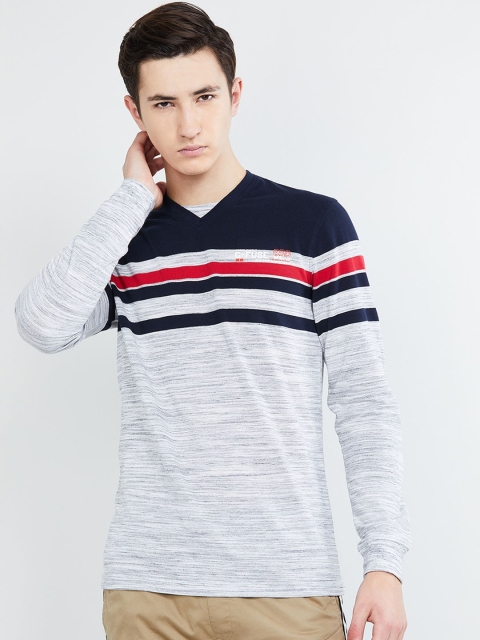 

max Men Grey & Navy Blue Striped V-Neck T-shirt