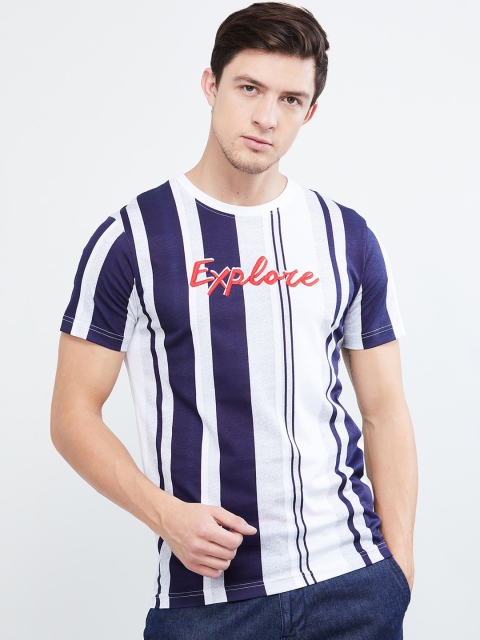 

max Men White & Blue Striped Round Neck T-shirt