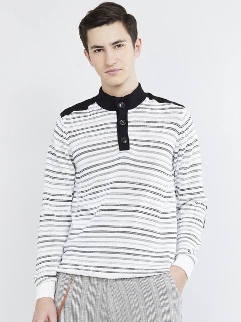 

max Men White Striped Pullover Sweater