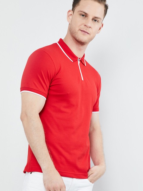 

max Men Red Solid Polo Collar T-shirt