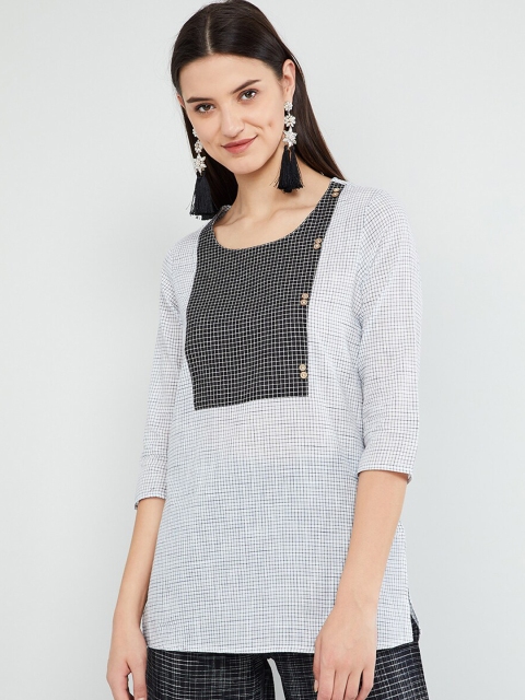 

max Women Off White & Black Checked Straight Kurti
