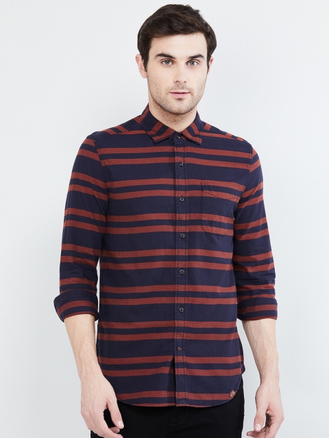 

max Men Red & Blue Slim Fit Striped Casual Shirt