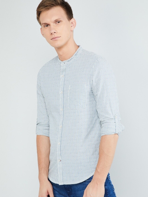 

max Men Off-White & Blue Slim Fit Self Design Casual Shirt