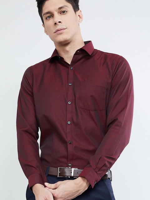 

max Men Maroon Slim Fit Self Design Formal Shirt