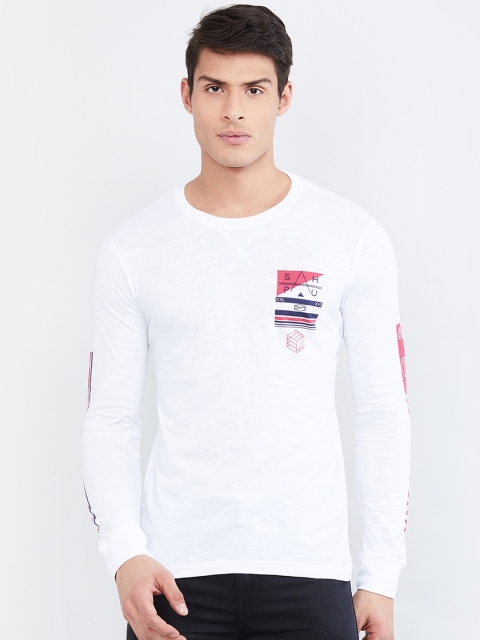 

max Men White Printed Round Neck T-shirt