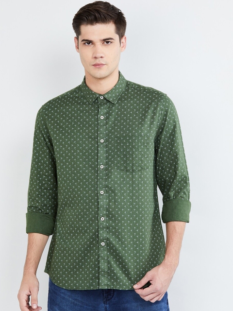 

max Men Green Regular Fit Printed Casual Shirt