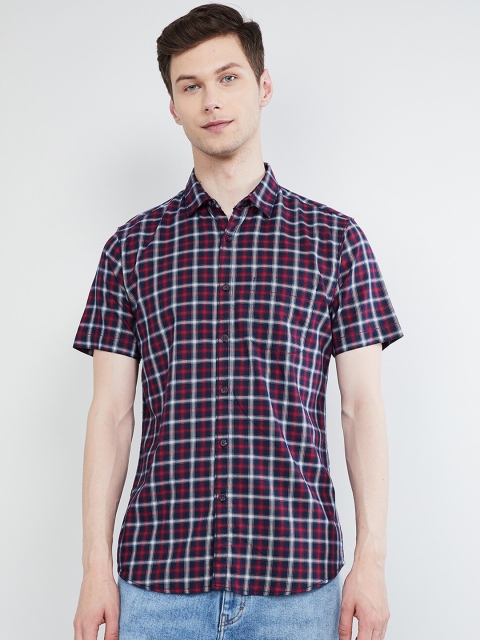 max Men Navy Blue & Red Regular Fit Checked Casual Shirt