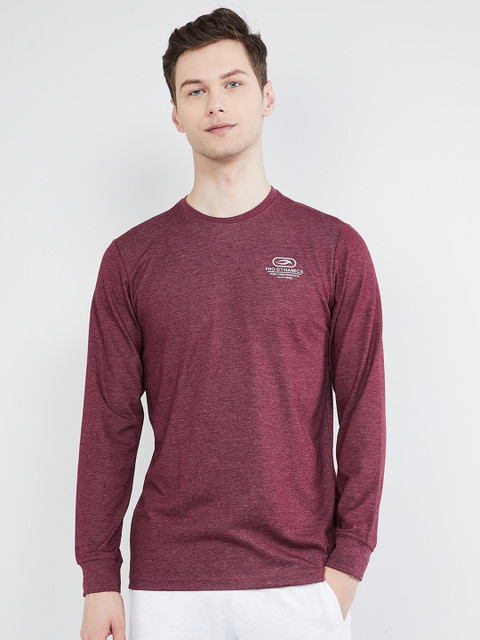 

max Men Burgundy Solid Pullover Sweater