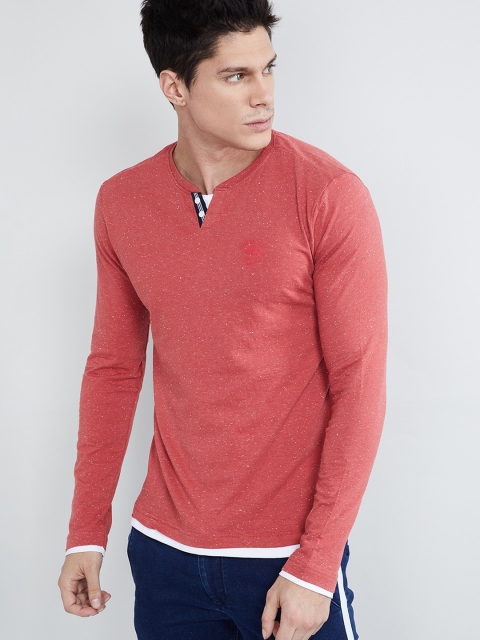 

max Men Red Solid Henley Neck T-shirt
