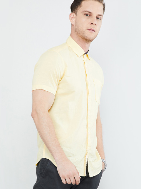 

max Men Yellow Regular Fit Solid Casual Shirt