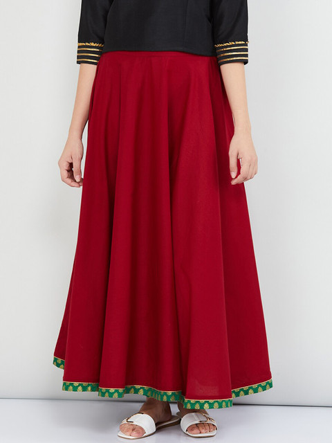 

max Women Red Solid Flared Maxi Skirt