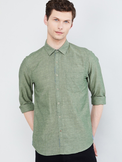 

max Men Green Slim Fit Solid Casual Shirt