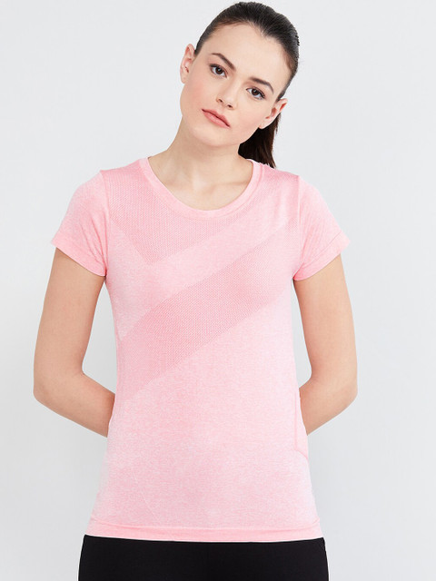 

max Women Pink Solid Round Neck T-shirt