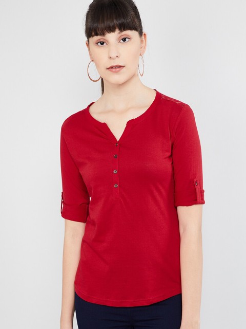 

max Women Red Solid Knitted Top