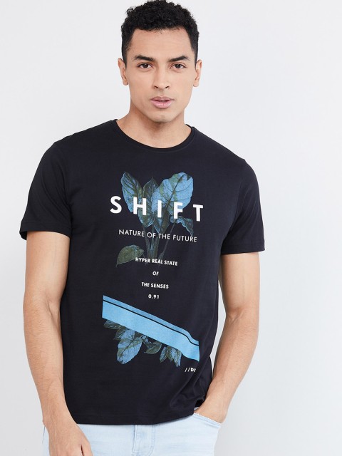 

max Men Black Printed Round Neck T-shirt