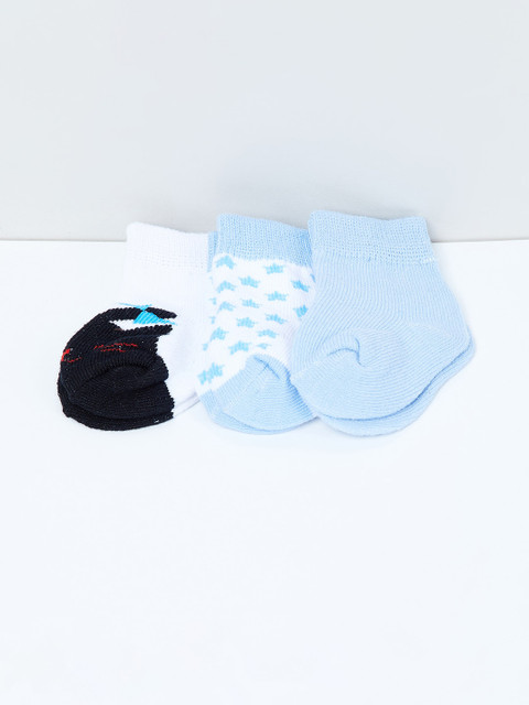 

max Boys Pack of 3 Multicoloured Ankle-Length Socks, Multi