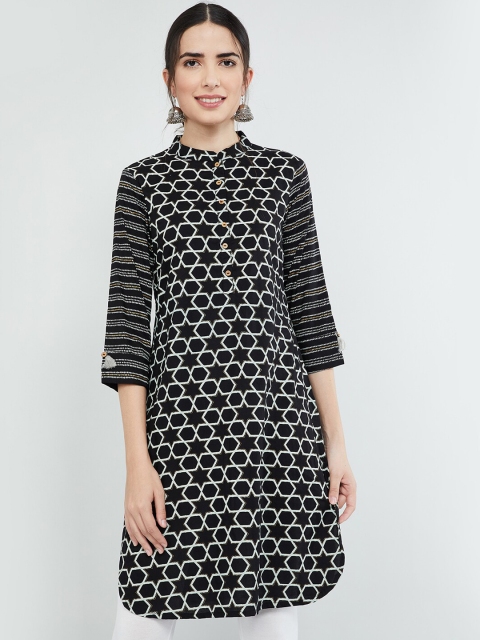 

max Women Black & White Printed Straight Kurta