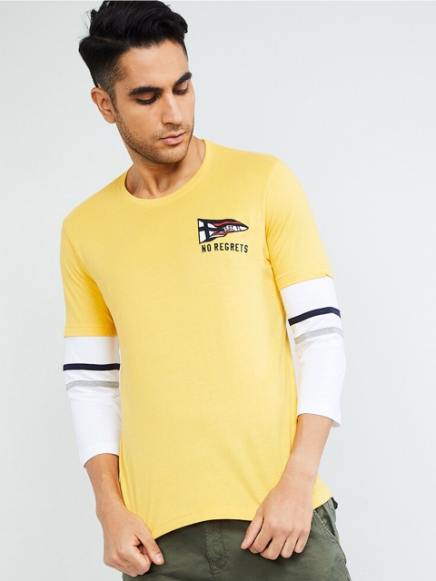 

max Men Yellow Printed Round Neck T-shirt