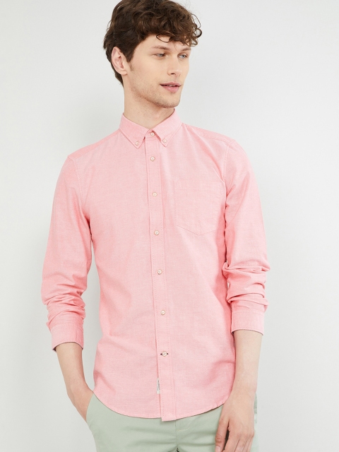 

max Men Coral Red Slim Fit Solid Casual Shirt