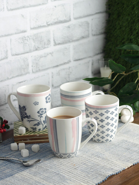 

House Of Accessories White & Pink 4 Pcs Printed Ceramic Mugs Set
