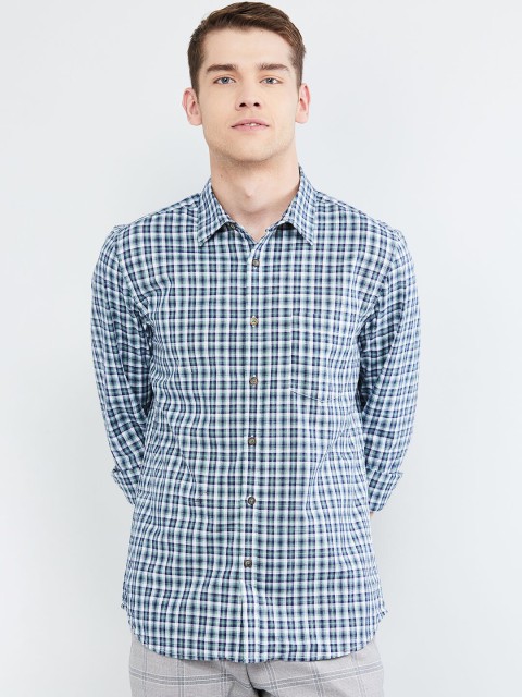 

max Men Green Regular Fit Checked Casual Shirt