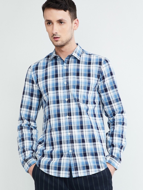 

max Men Blue & White Regular Fit Checked Casual Shirt