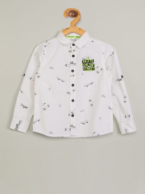 

max Boys White & Black Regular Fit Printed Casual Shirt