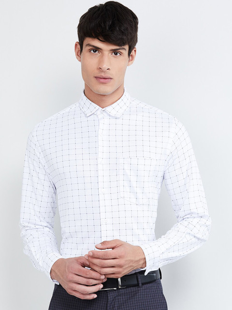 

max Men White & Black Slim Fit Checked Formal Shirt