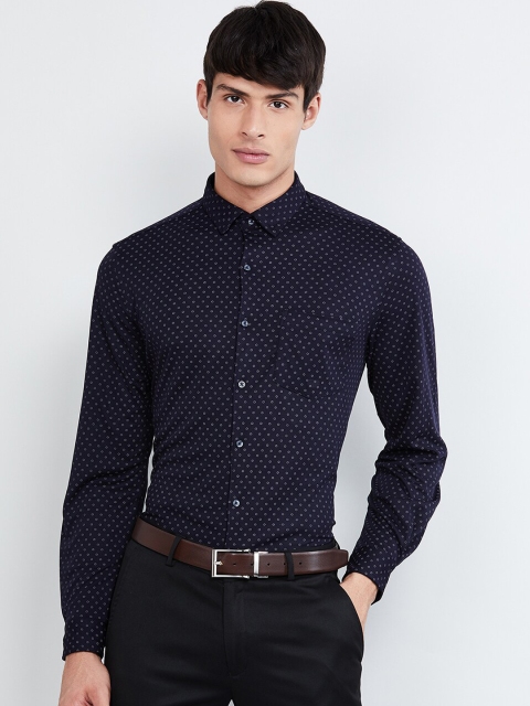 

max Men Navy Blue Slim Fit Printed Casual Shirt