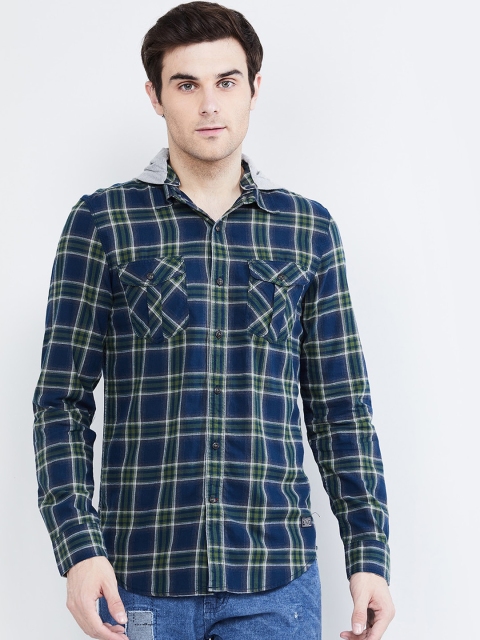 

max Men Green & Blue Slim Fit Checked Hooded Casual Shirt