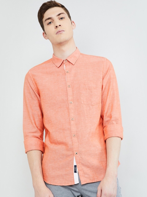 

max Men Peach-Coloured Slim Fit Solid Casual Shirt