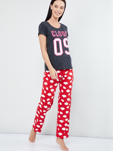 

max Women Grey & Red Printed Night suit