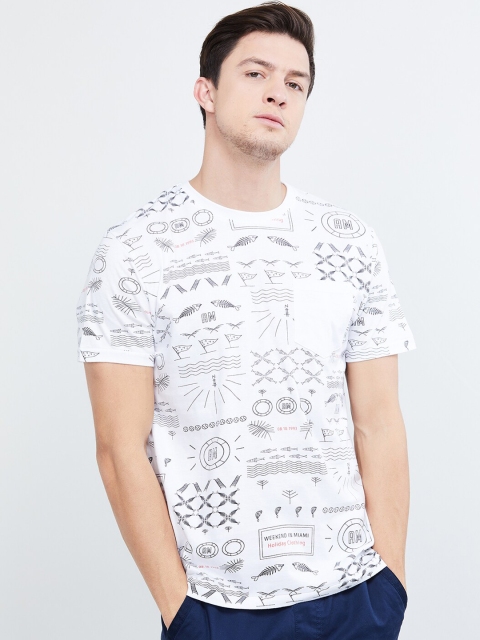 

max Men White Printed Round Neck T-shirt