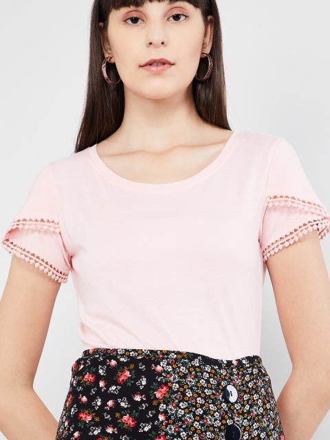 

max Women Light Pink Solid Schiffli Top