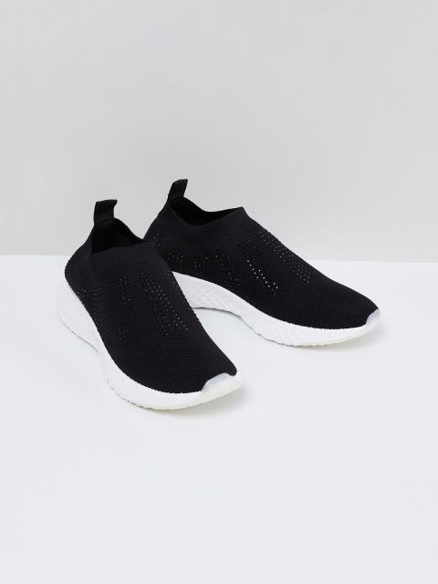 max Women Black & White Woven Design Slip-On Sneakers