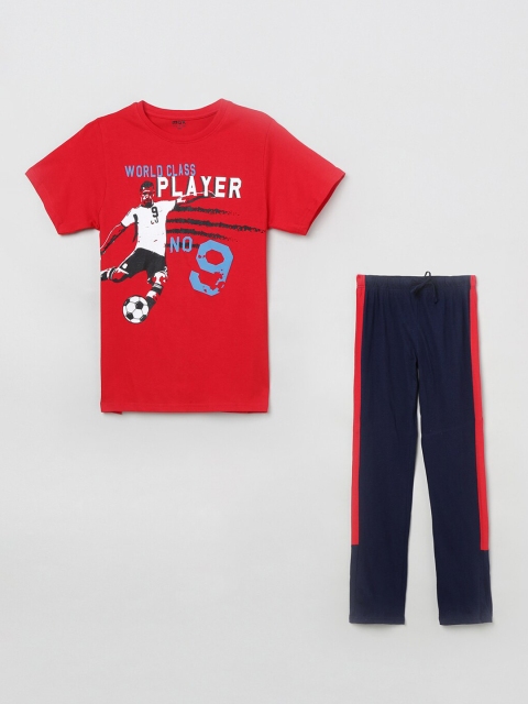 

max Boys Red & Black Printed Night Suit
