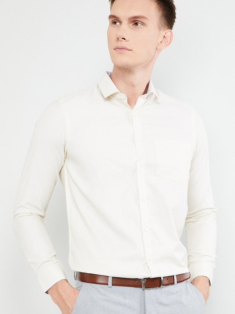 

max Men Beige Slim Fit Checked Formal Shirt