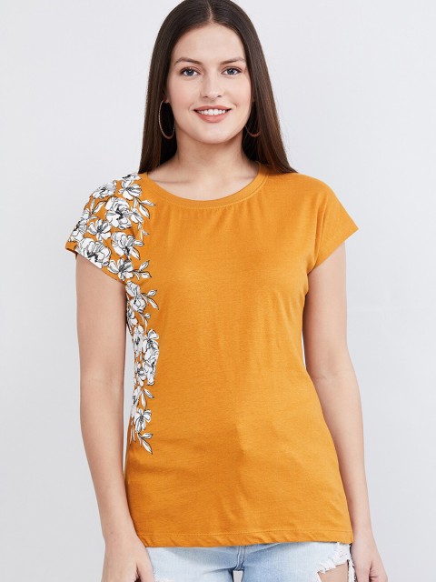 

max Women Yellow Floral Printed Round Neck T-shirt