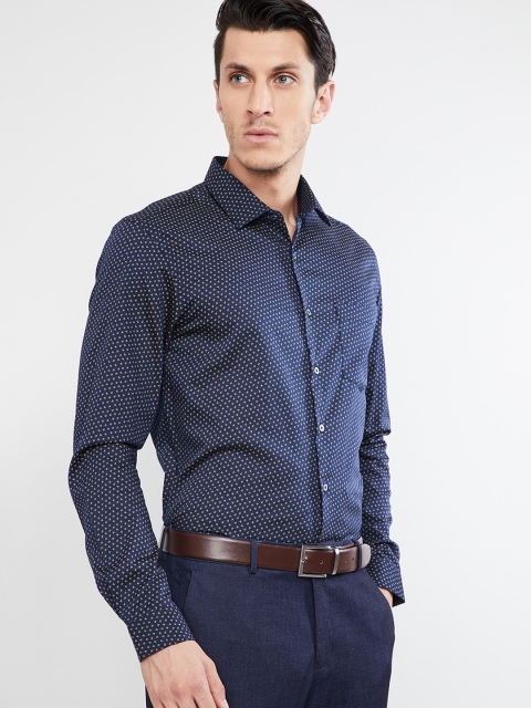 

max Men Navy Blue & Beige Slim Fit Printed Formal Shirt