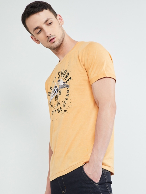 

max Men Yellow Printed Slim Fit Round Neck T-shirt