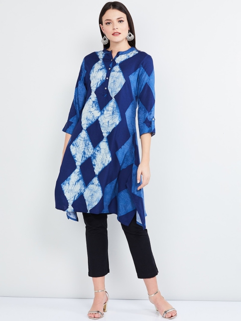 

max Women Blue Printed Straight Kurta