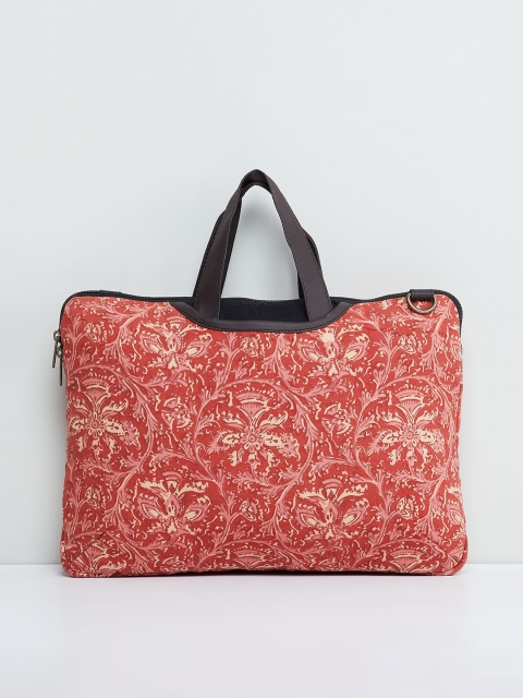 

max Rust Printed Handheld Bag