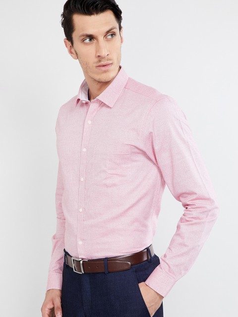 

max Men Red Slim Fit Solid Semiformal Shirt