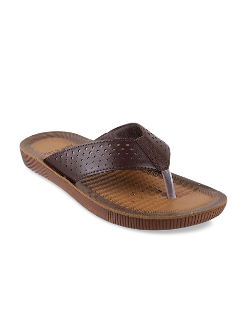 

WALKWAY Men Brown Comfort Sandals