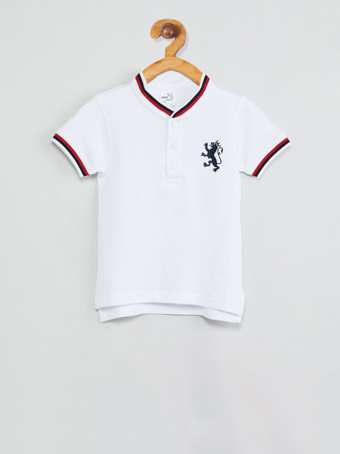 

max Boys White Solid Mandarin Collar T-shirt