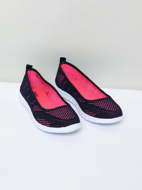 

max Women Navy Blue Textured Slip-On Sneakers