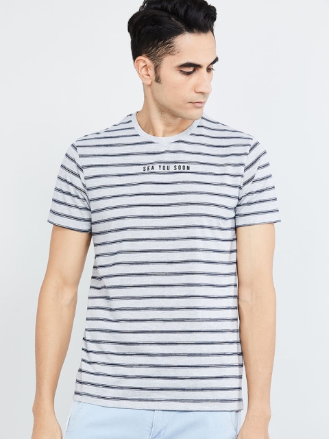 

max Men Grey Melange Striped Round Neck T-shirt