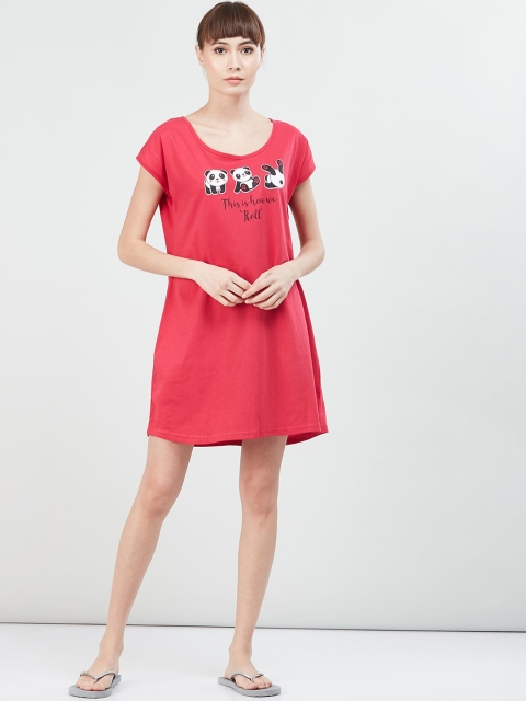

max Red Printed Nightdress