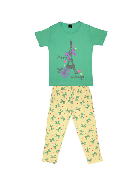 

Todd N Teen Girls Green & Yellow Printed Night suit